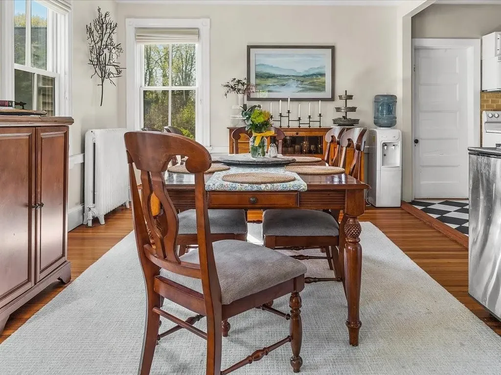 24 Clinton Avenue Jamestown RI 02835