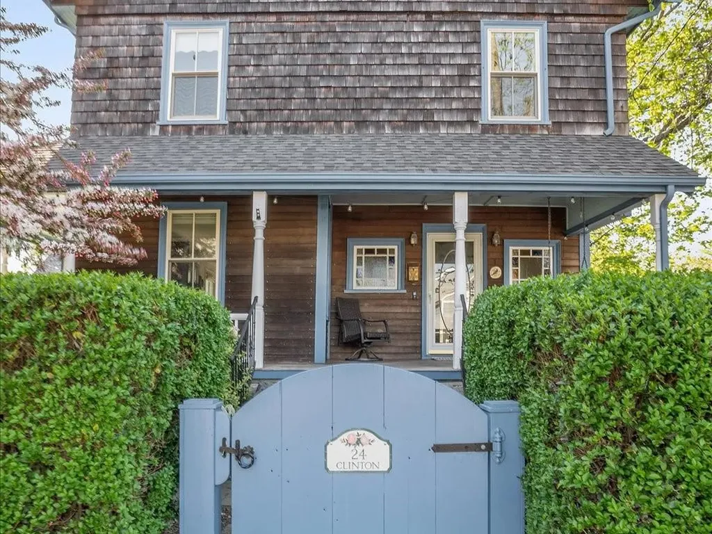 24 Clinton Avenue Jamestown RI 02835