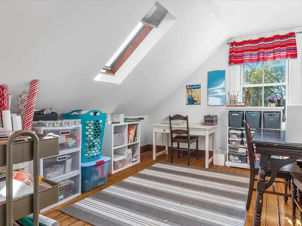 24 Clinton Avenue Jamestown RI 02835