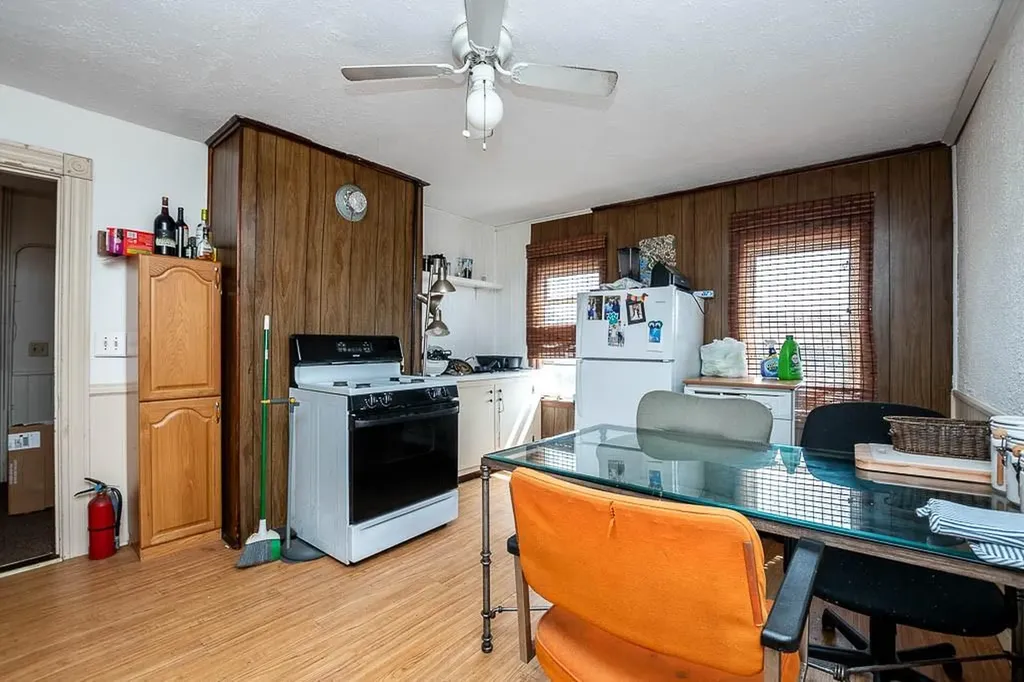 903 Branch Avenue Providence RI 02904