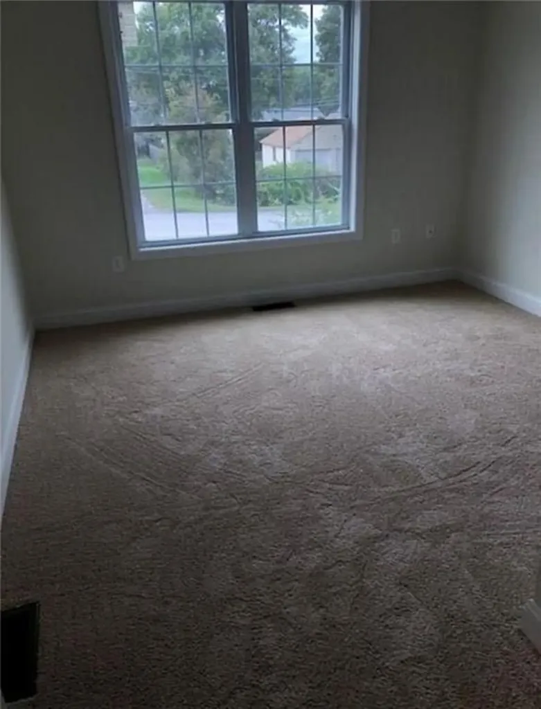 25 Top Street Westerly RI 02891