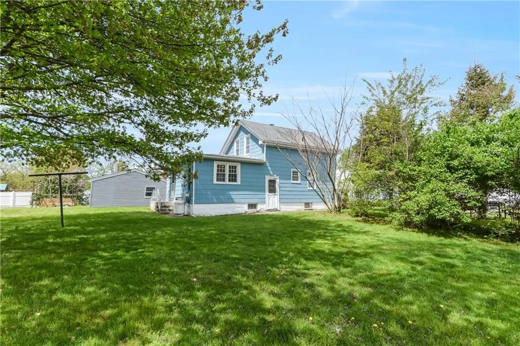 28 Cedar Street Johnston RI 02919