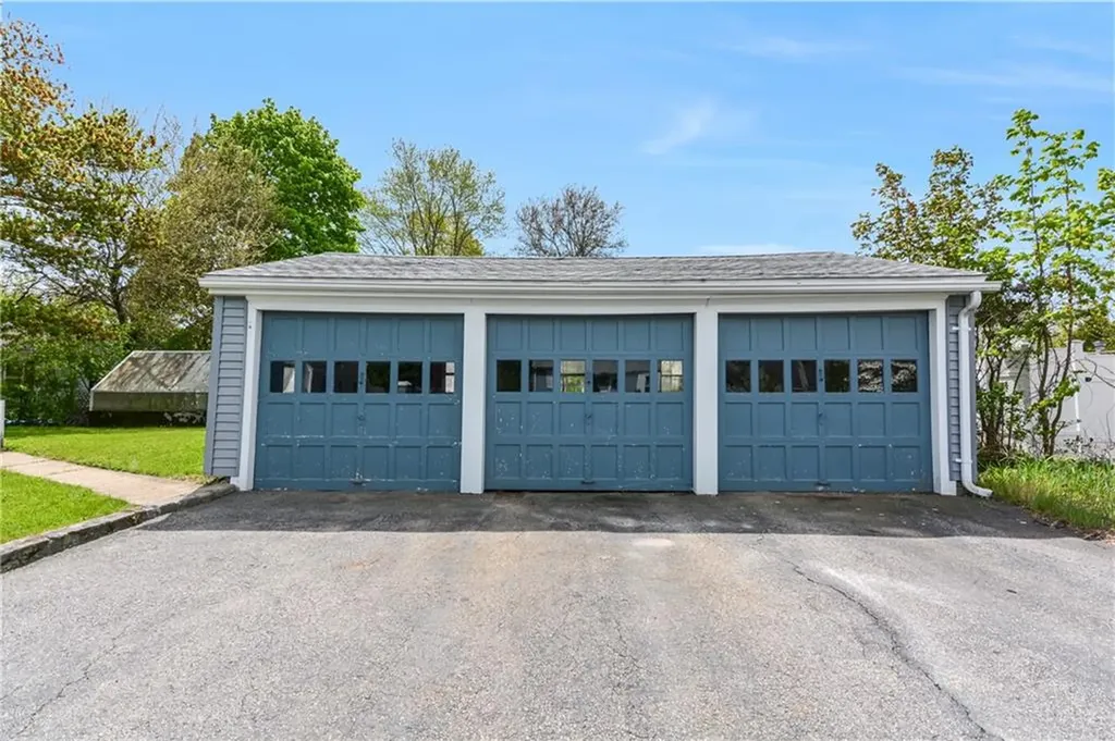 28 Cedar Street Johnston RI 02919
