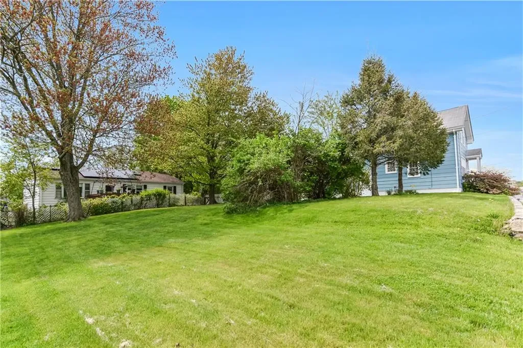 28 Cedar Street Johnston RI 02919