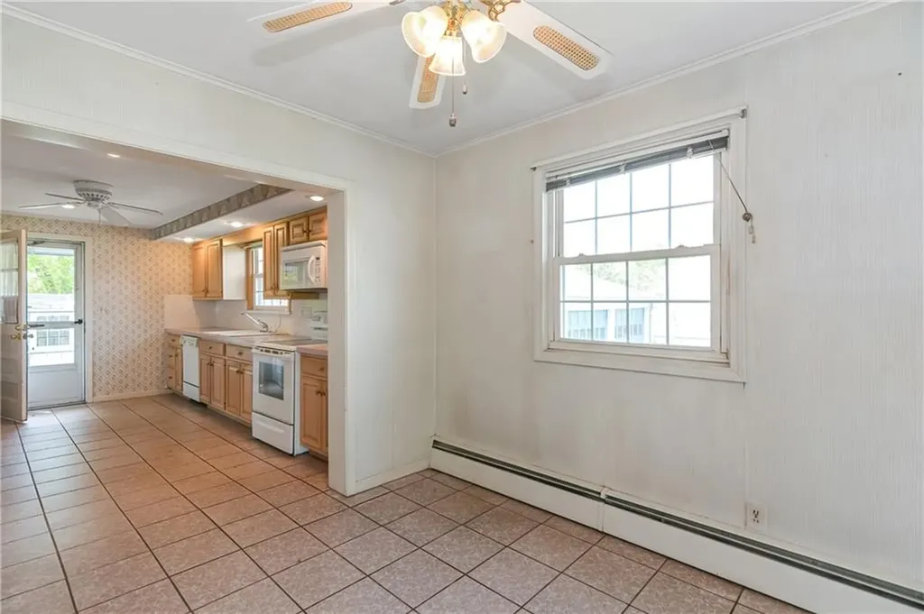 28 Cedar Street Johnston RI 02919