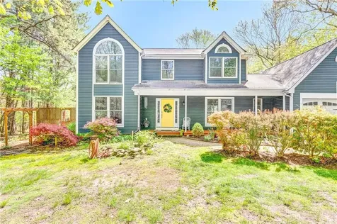 14 Del Bonis Drive Richmond RI 02892