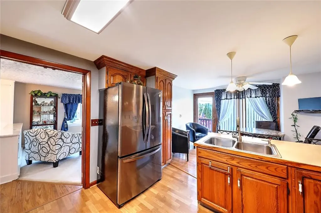 1160 Aquidneck Avenue Middletown RI 02842