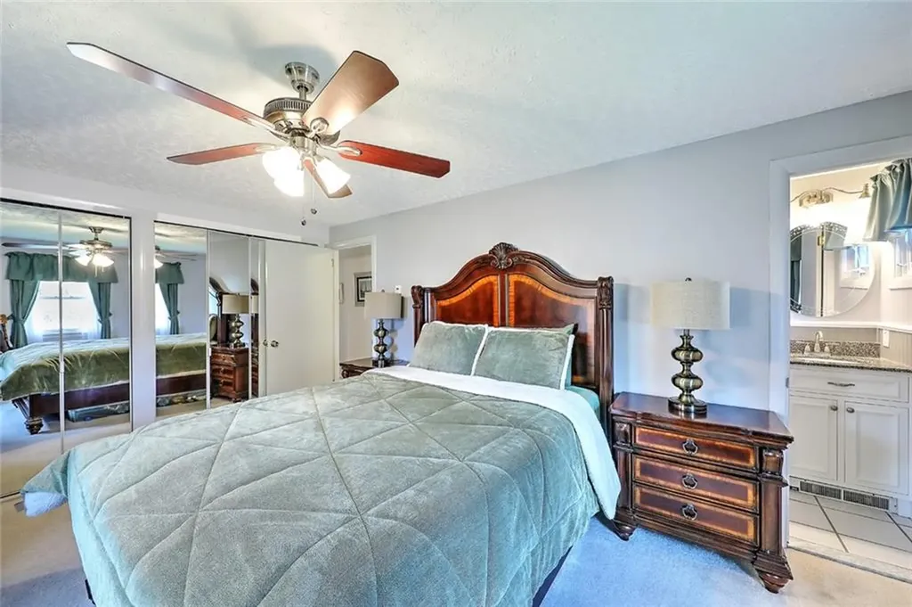 1160 Aquidneck Avenue Middletown RI 02842