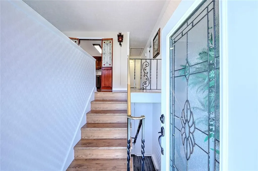 1160 Aquidneck Avenue Middletown RI 02842