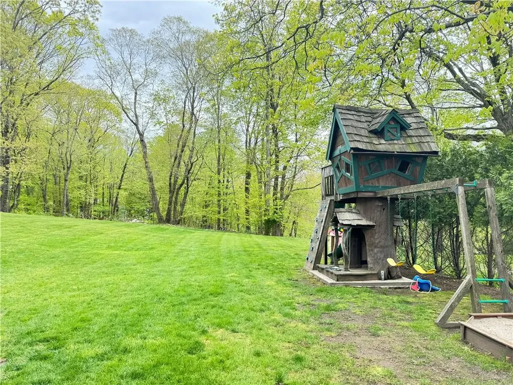 65 Alaska Street Cumberland RI 02864