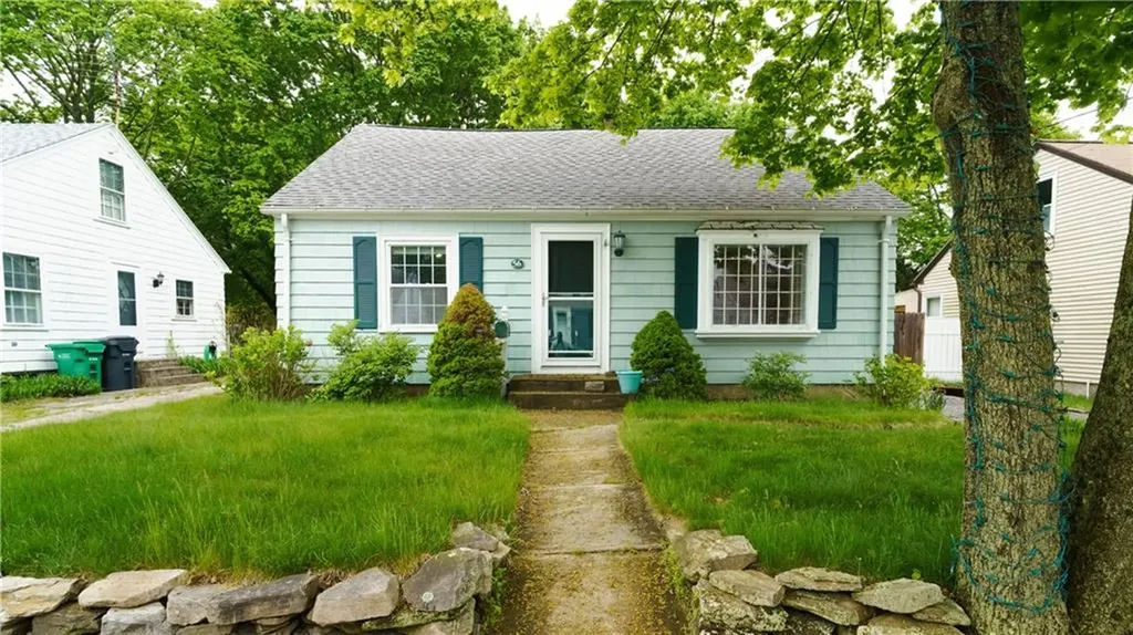 56 Barber Avenue Warwick RI 02886