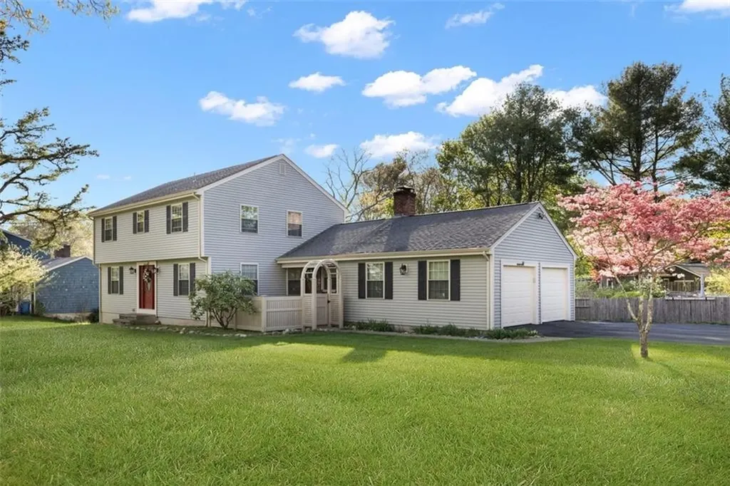 54 Bishop Drive Cumberland RI 02864