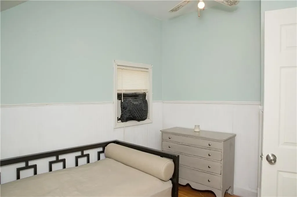 132 Uncas Street Warwick RI 02889