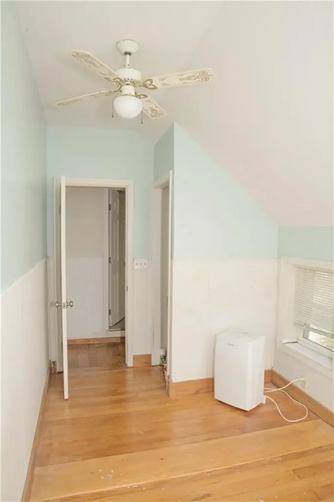 132 Uncas Street Warwick RI 02889