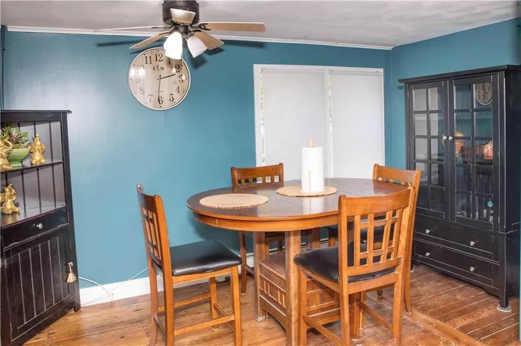 132 Uncas Street Warwick RI 02889