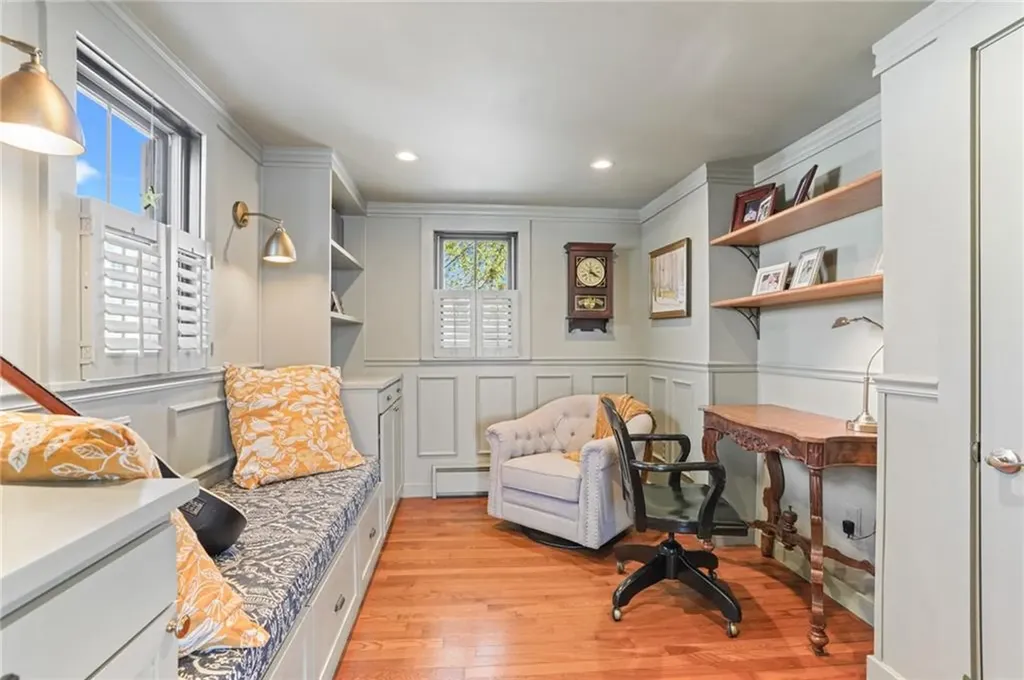 75 Fountain Avenue Portsmouth RI 02871