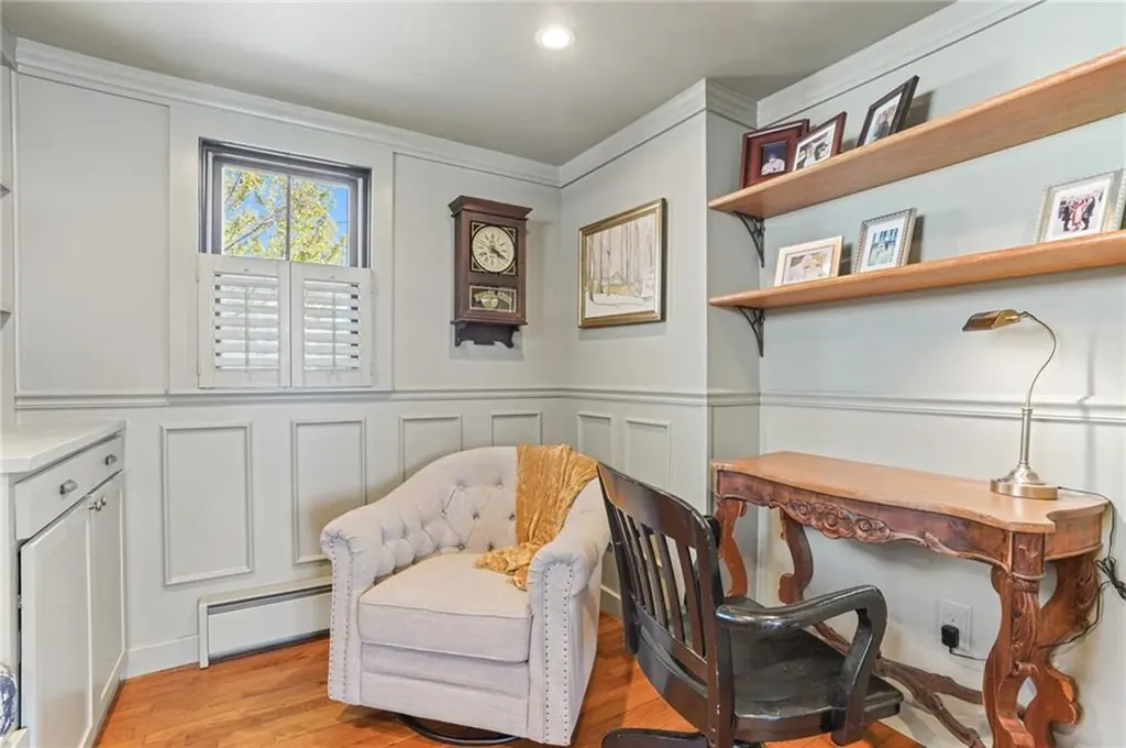 75 Fountain Avenue Portsmouth RI 02871