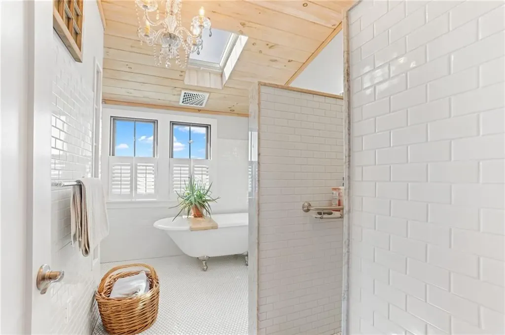 75 Fountain Avenue Portsmouth RI 02871