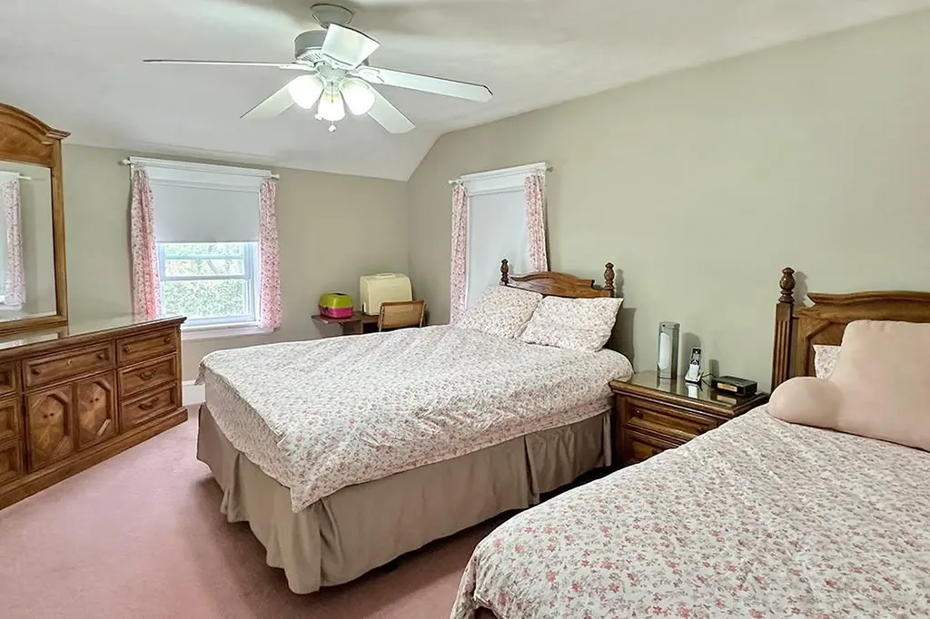 47 Sargent Avenue Providence RI 02906
