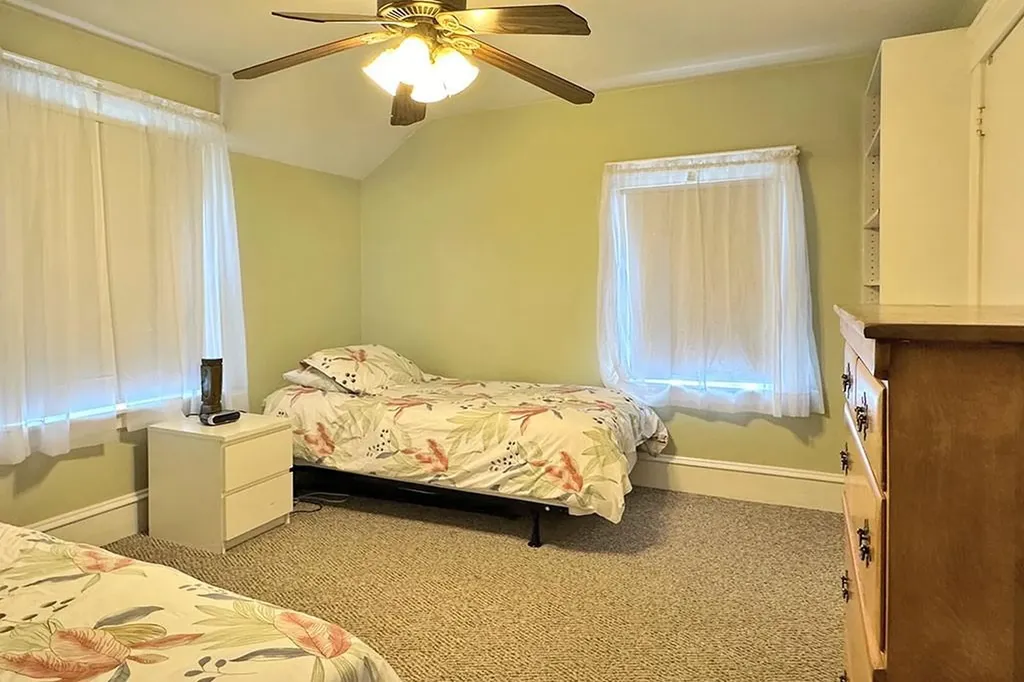47 Sargent Avenue Providence RI 02906
