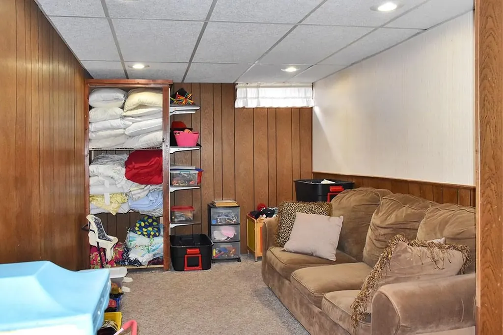 47 Sargent Avenue Providence RI 02906