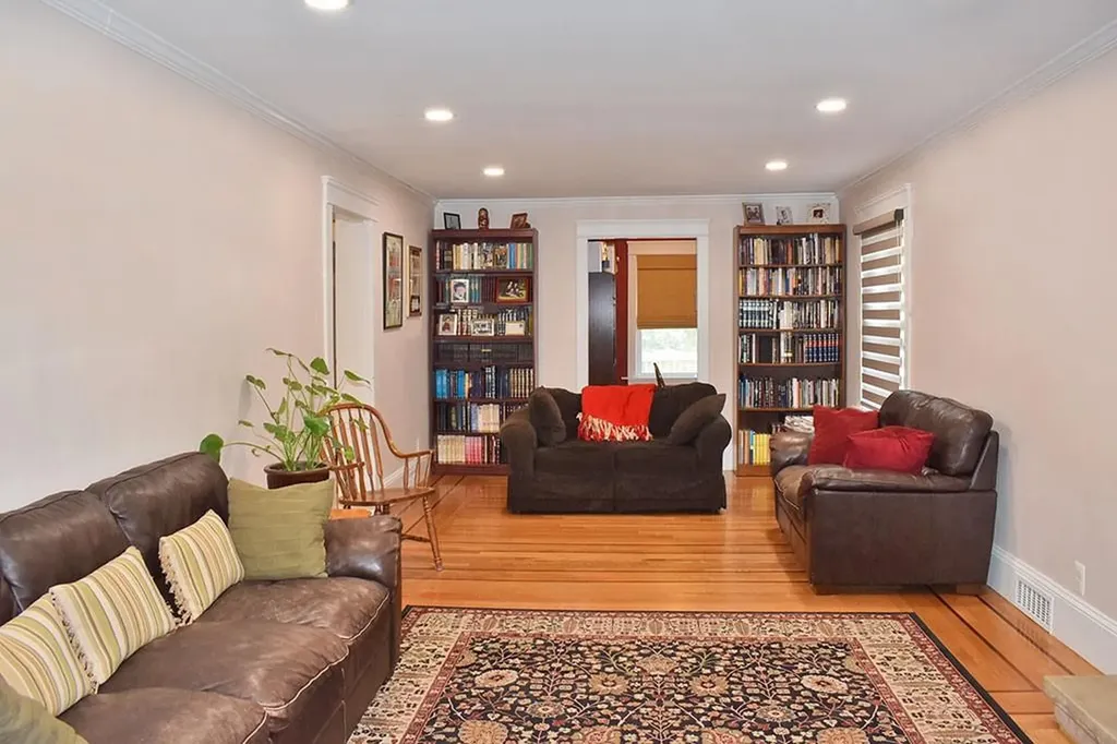 47 Sargent Avenue Providence RI 02906