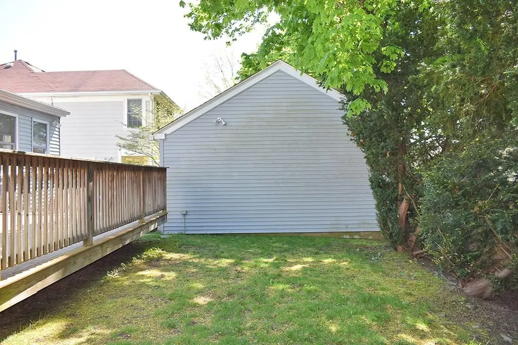 47 Sargent Avenue Providence RI 02906