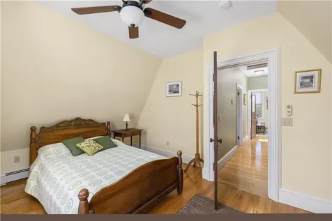 64 Bateman Avenue Newport RI 02840