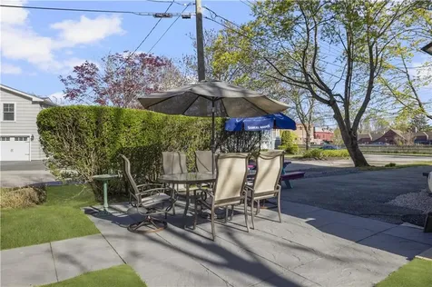 64 Bateman Avenue Newport RI 02840