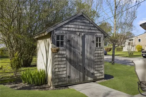 64 Bateman Avenue Newport RI 02840