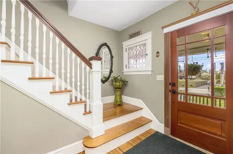 64 Bateman Avenue Newport RI 02840