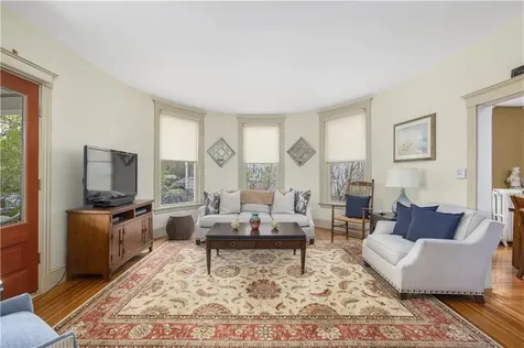 64 Bateman Avenue Newport RI 02840