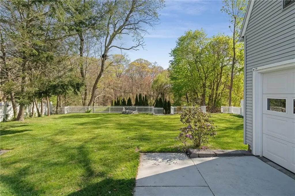331 Church Avenue Warwick RI 02889