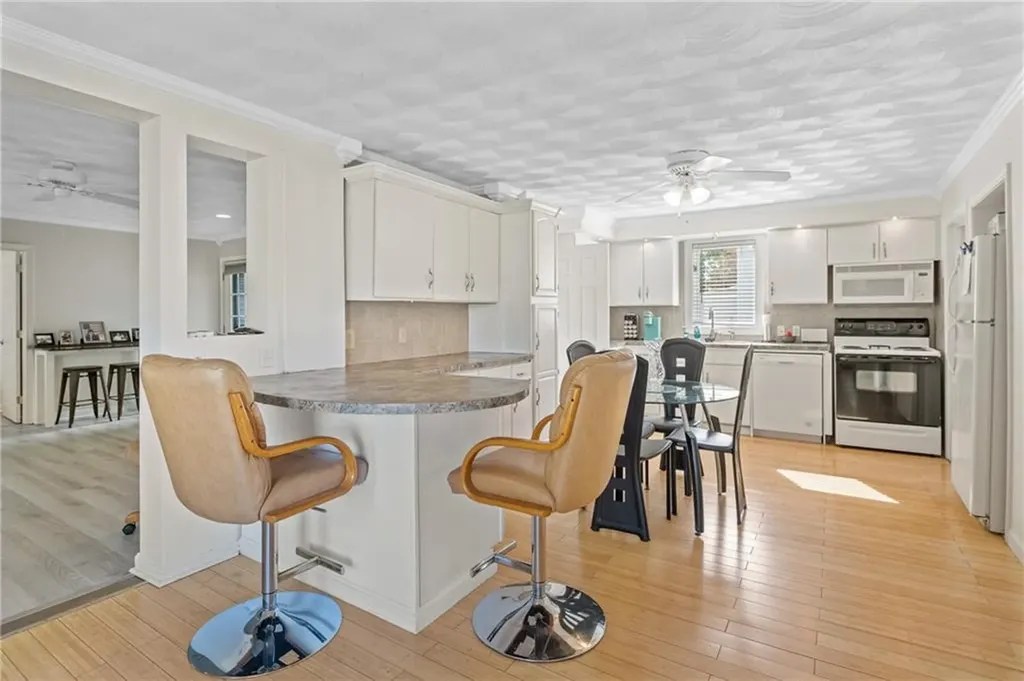 331 Church Avenue Warwick RI 02889