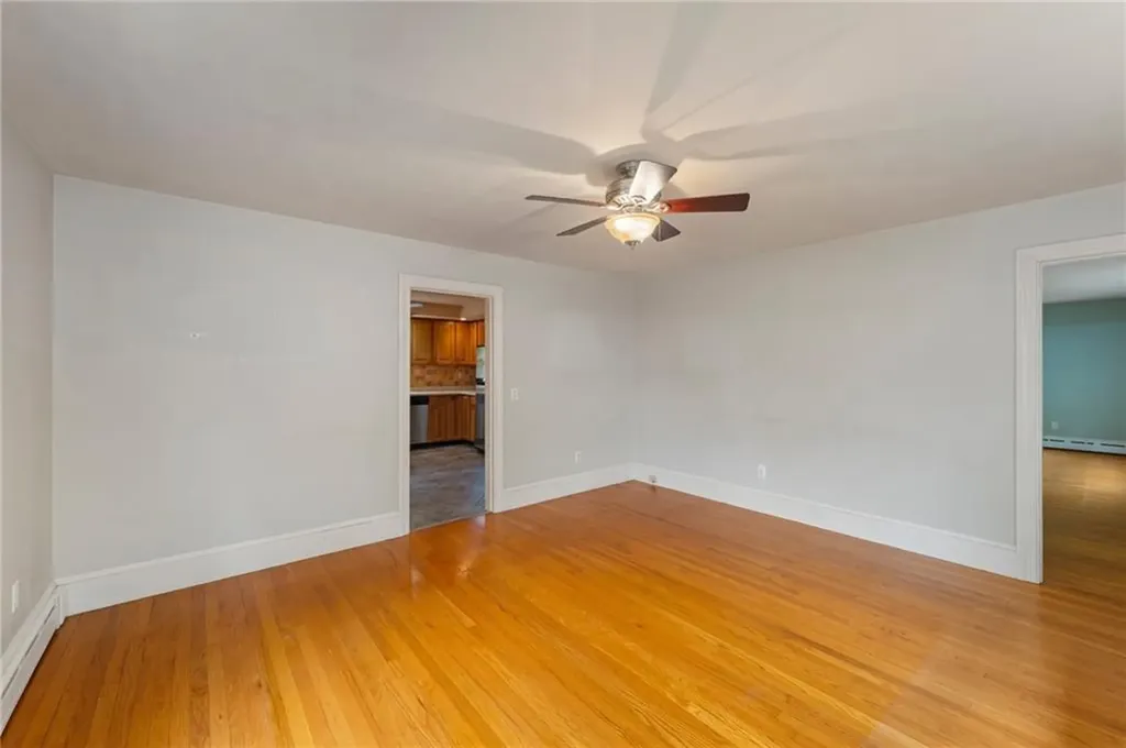 327 State Street Bristol RI 02809