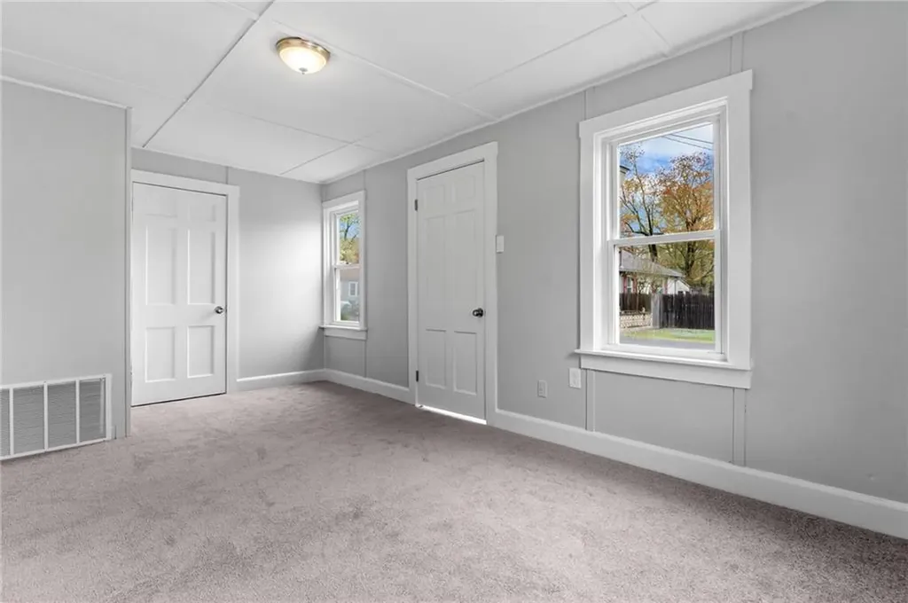 44 Northup Street Warwick RI 02889