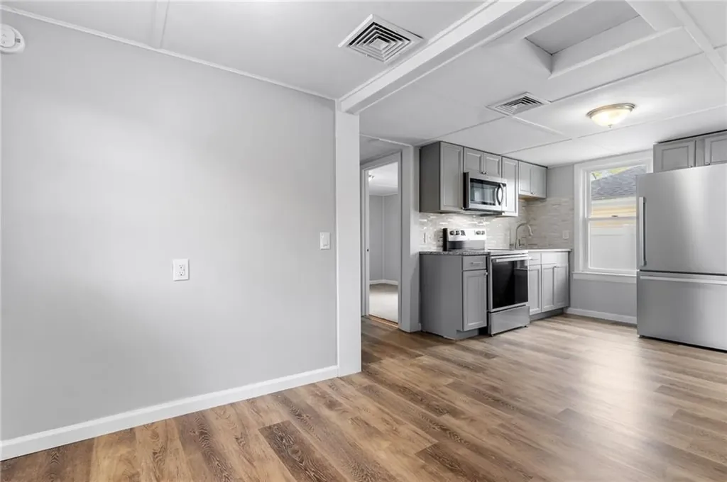 44 Northup Street Warwick RI 02889