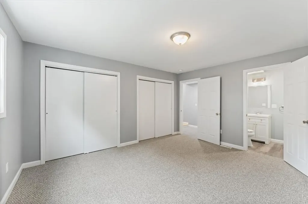 17 Bellevue Avenue Warwick RI 02888