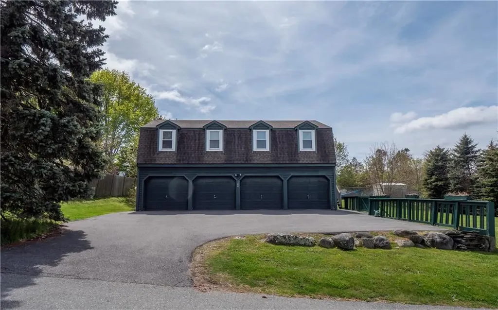 100 Founders Avenue Portsmouth RI 02871