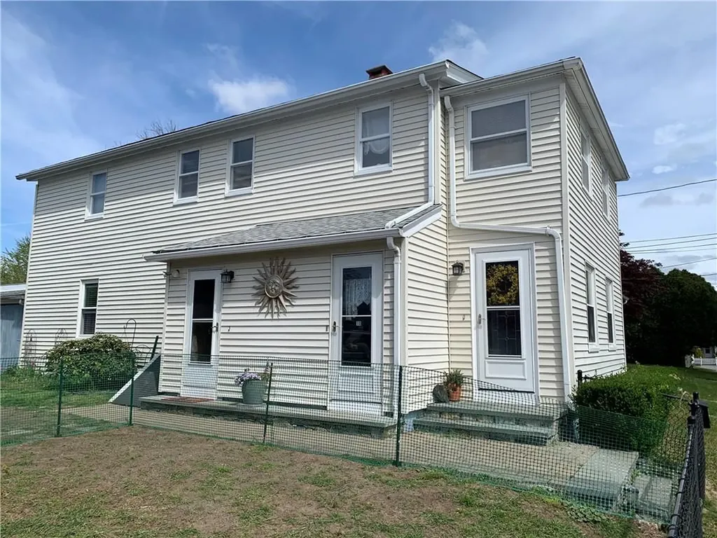 8 10 S Cornell Avenue Warren RI 02885