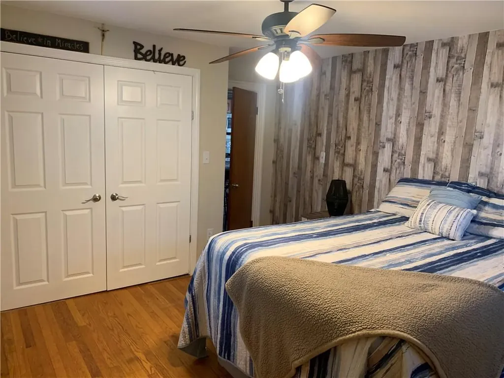 8 10 S Cornell Avenue Warren RI 02885