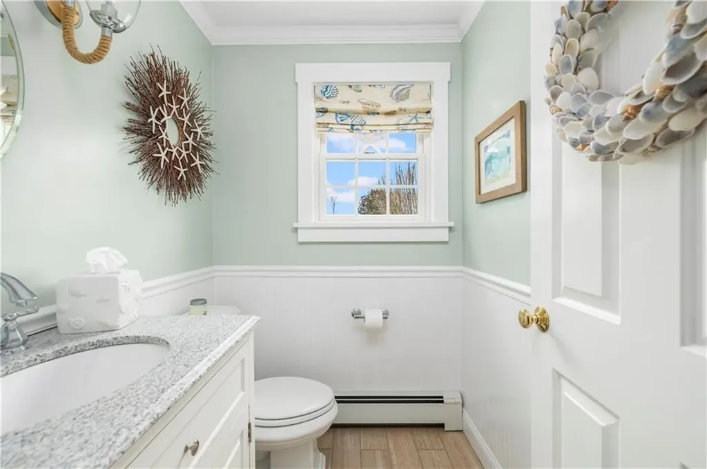 115 Gideon Lawton Lane Portsmouth RI 02871