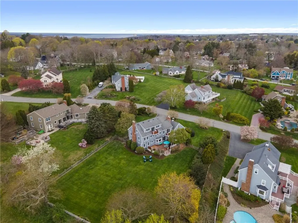 115 Gideon Lawton Lane Portsmouth RI 02871