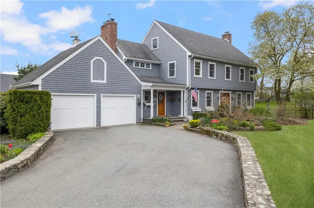 115 Gideon Lawton Lane Portsmouth RI 02871