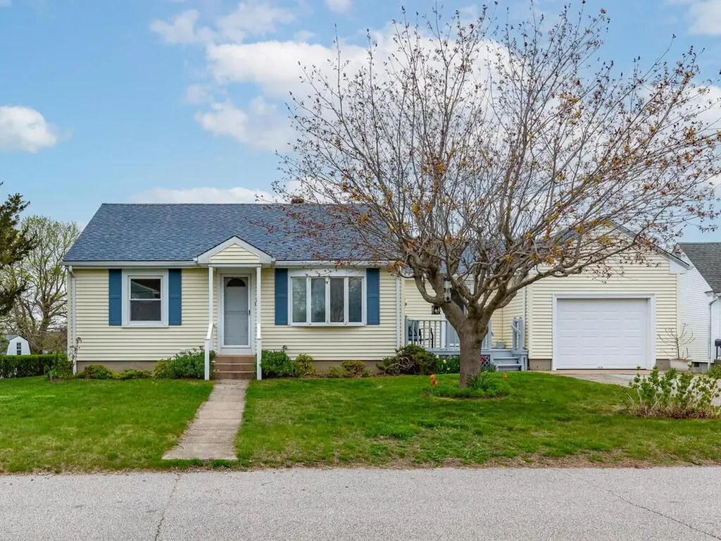 2 Thompson Avenue Westerly RI 02891