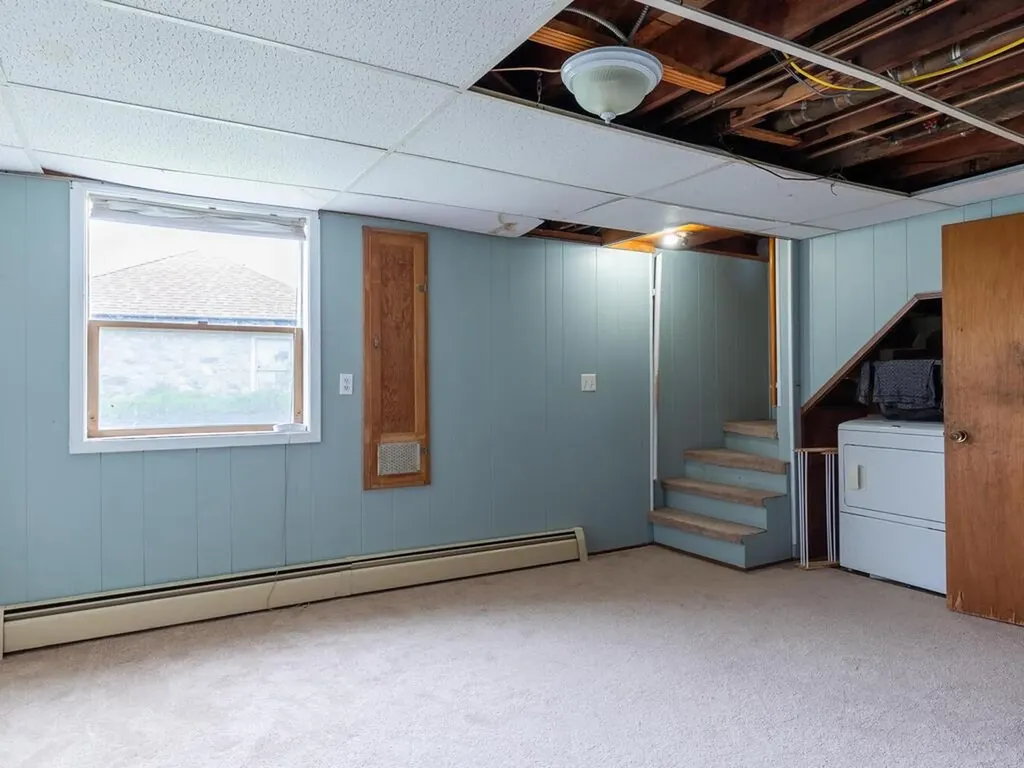 2 Thompson Avenue Westerly RI 02891