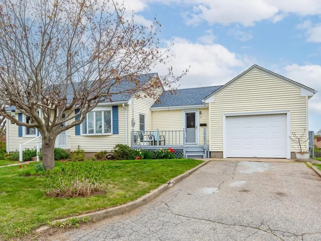 2 Thompson Avenue Westerly RI 02891