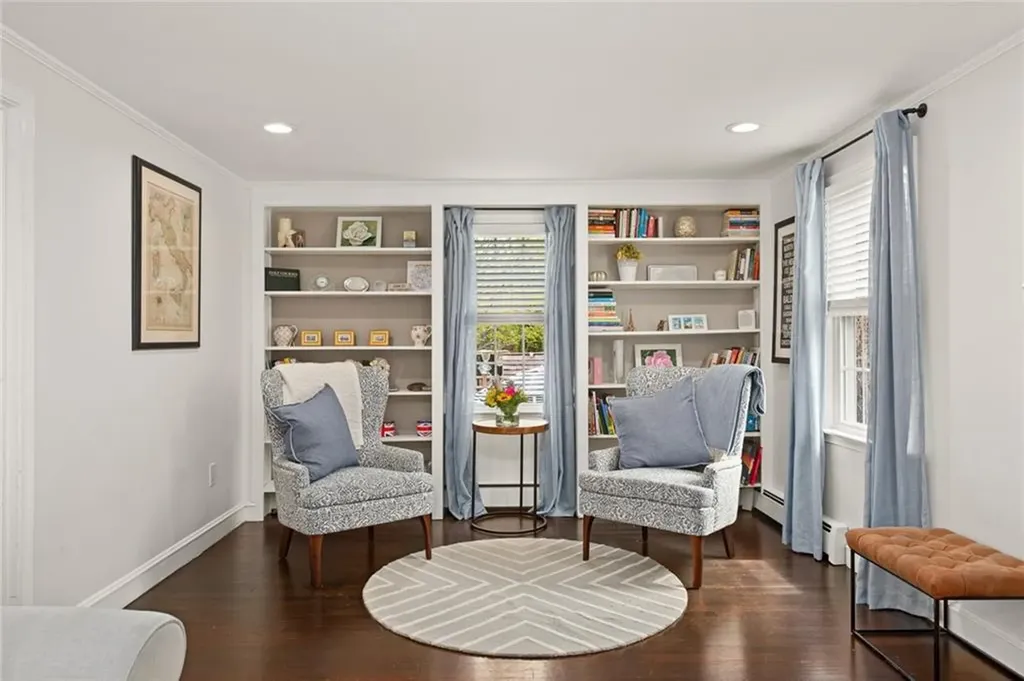 5 Ferncliff Road Barrington RI 02806