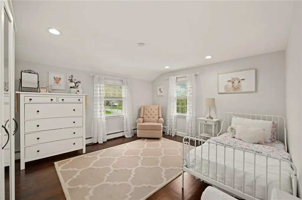 5 Ferncliff Road Barrington RI 02806