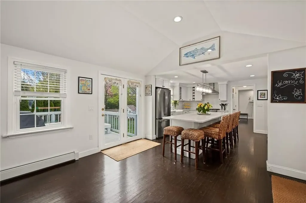 5 Ferncliff Road Barrington RI 02806